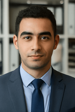 خالد محمود
